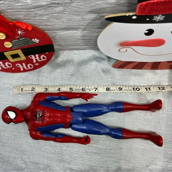 Spider-Man Marvel Titan Hero Series Action Figure 12" - Picture 3 of 4